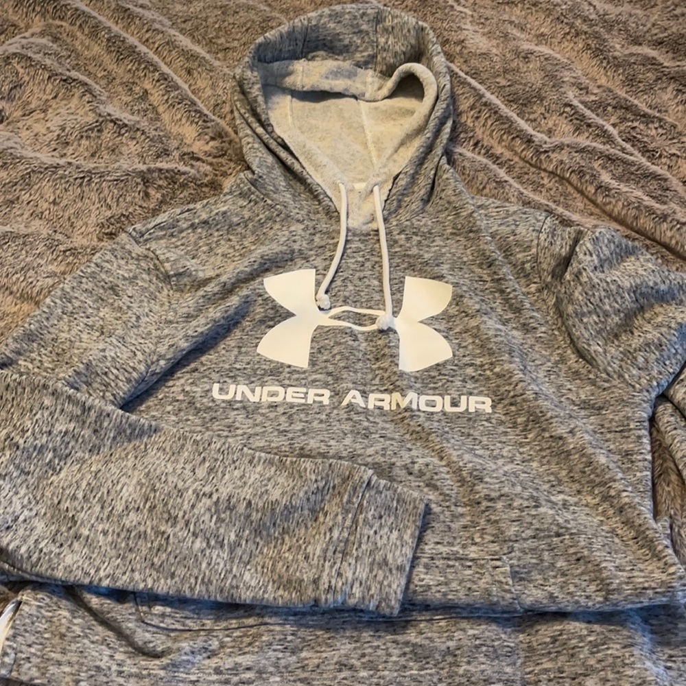 Men’s Under Armour hoodie